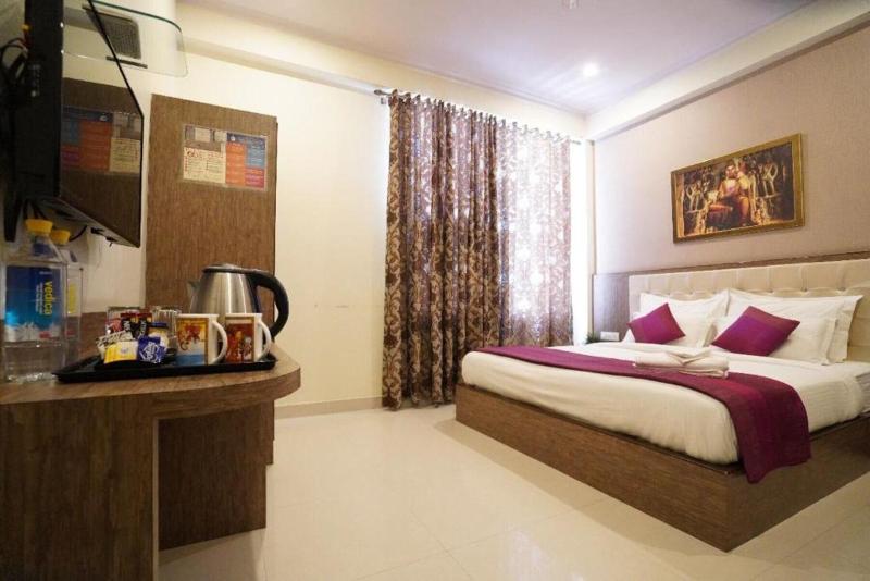 Hotel The Omaira image