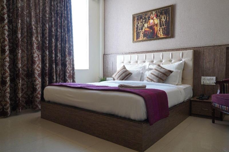 Hotel The Omaira image