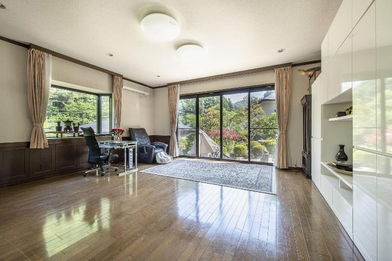 Hotel Takao Asile image