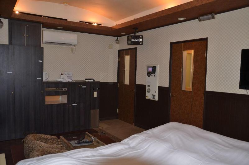 Hotel Takao Asile image