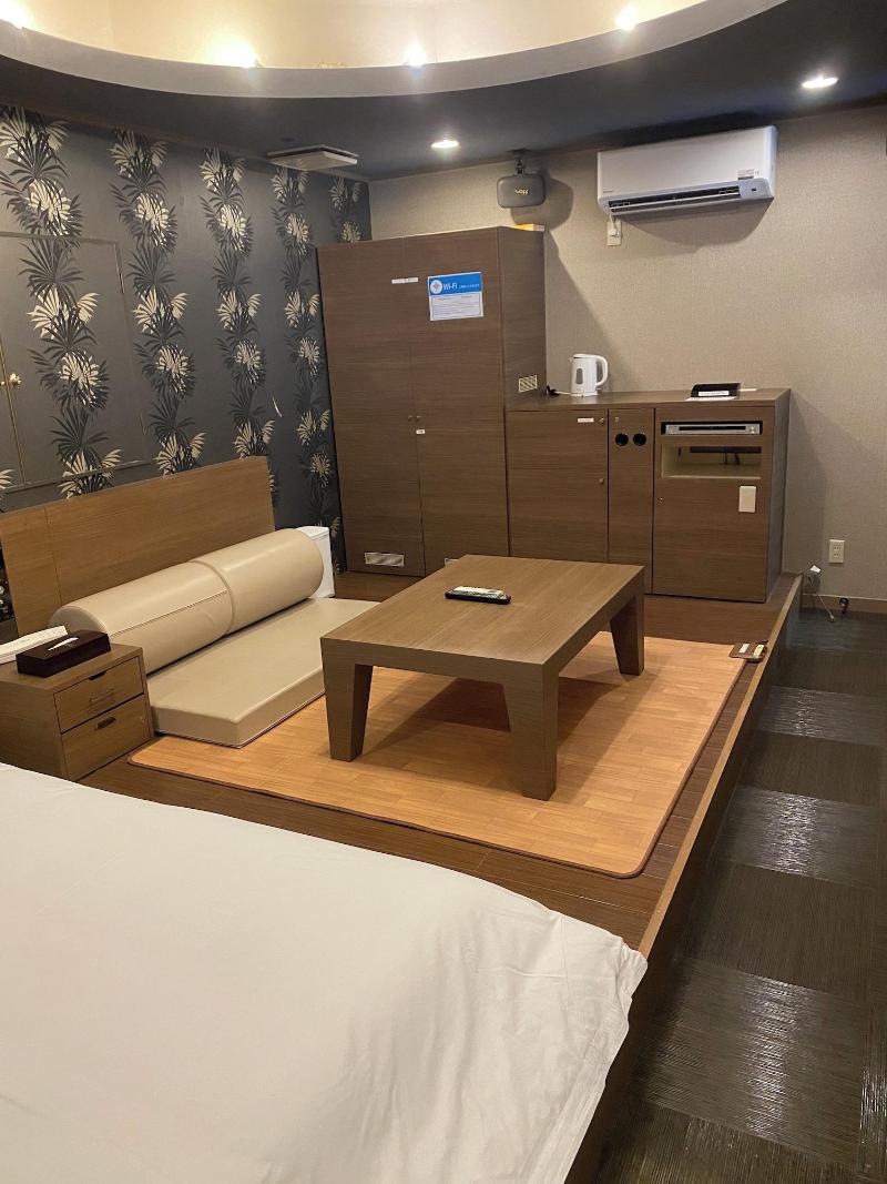 Hotel Takao Asile image
