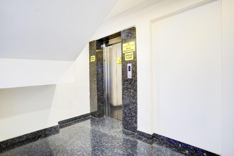 Fabhotel Grk Comforts image
