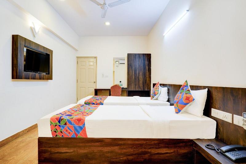 Fabhotel Grk Comforts image