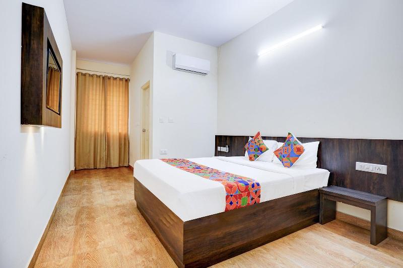 Fabhotel Grk Comforts image