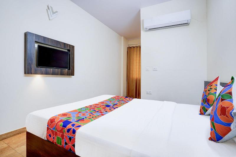 Fabhotel Grk Comforts image