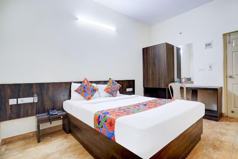 Fabhotel Grk Comforts image