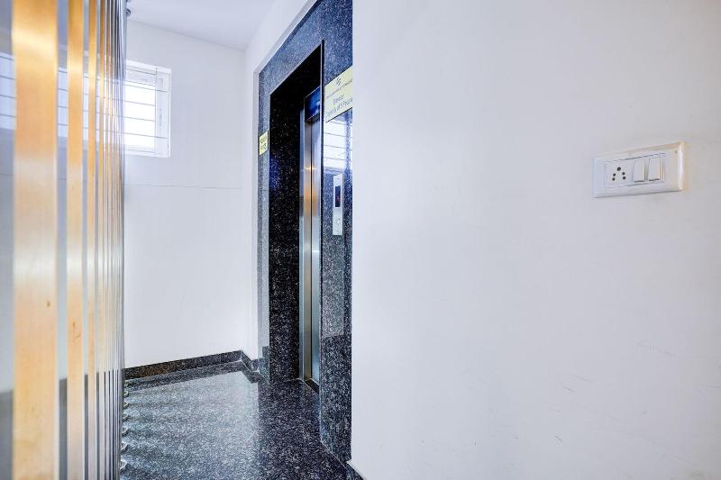 Fabhotel Grk Comforts image