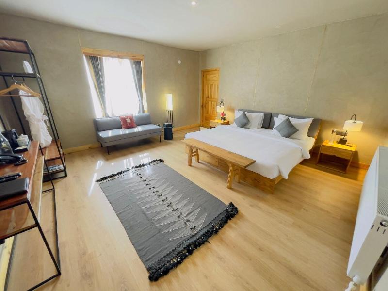 Chospa Hotel image