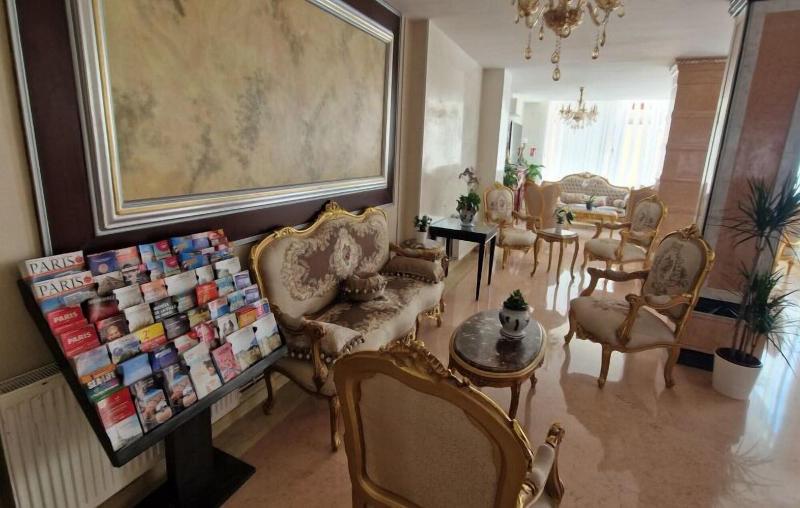 Hôtel Royal Paris - Ivry image