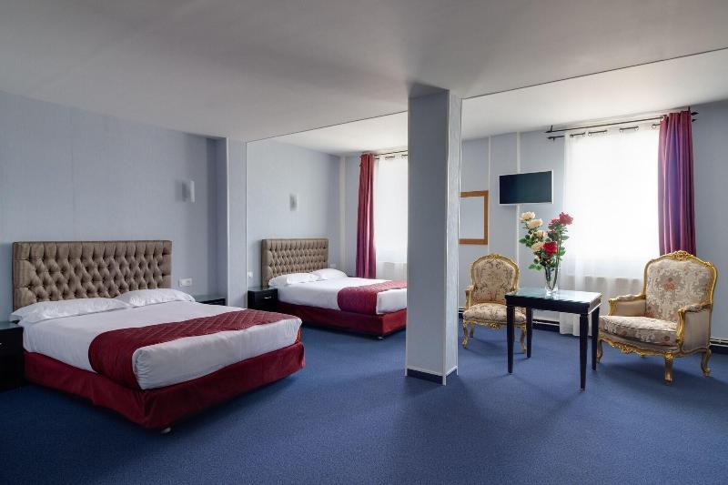 Hôtel Royal Paris - Ivry image