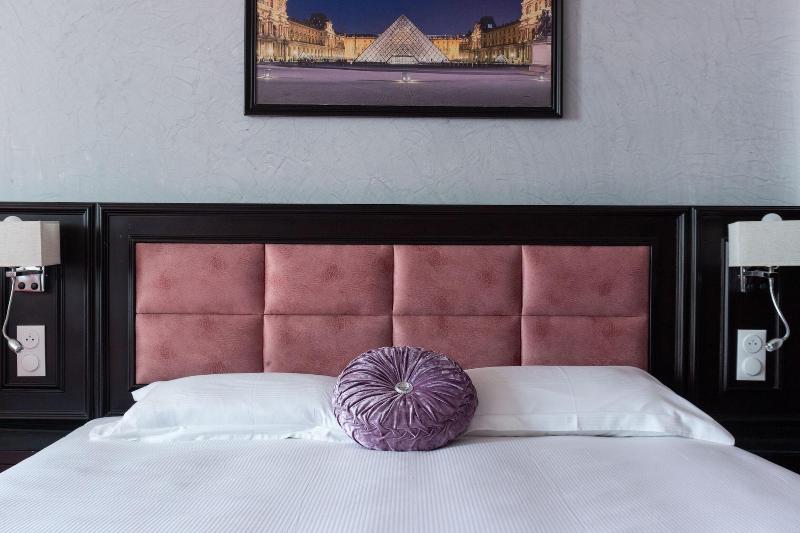 Hôtel Royal Paris - Ivry image