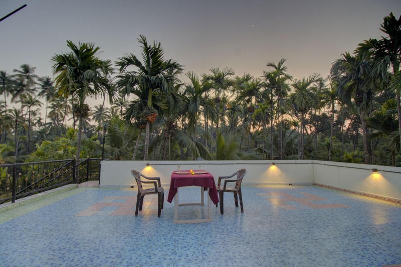 Hotel Snehaprabha Alibaug — exterior view