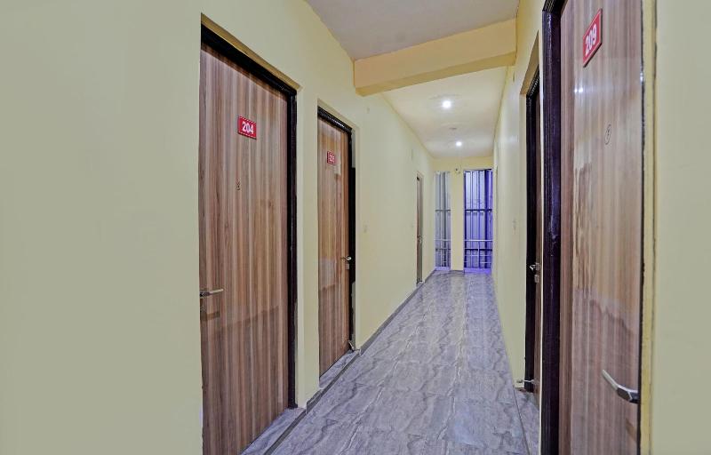 Hotel Fng Metro View image