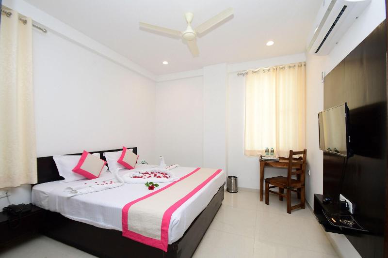 Hotel Life Inn image