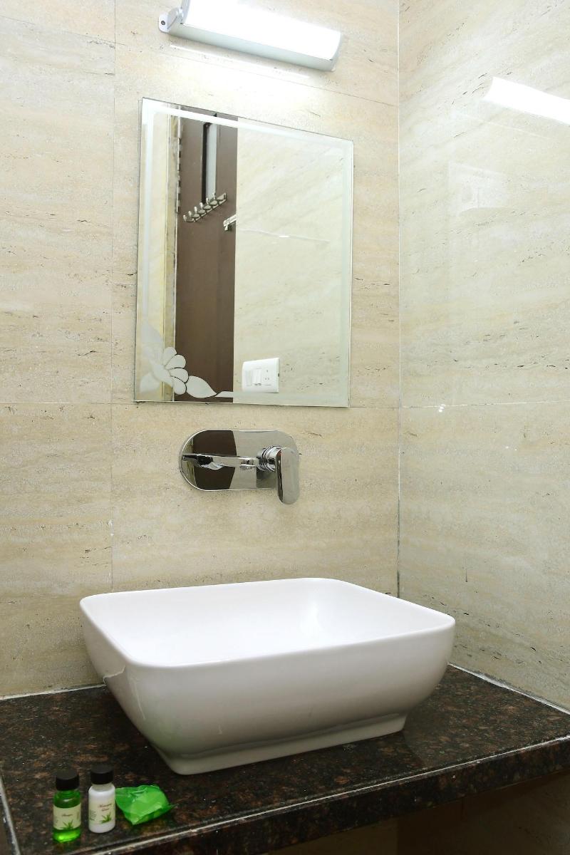 Hotel Life Inn image