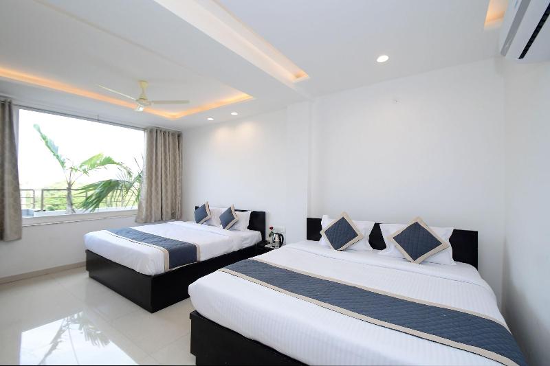 Hotel Life Inn image