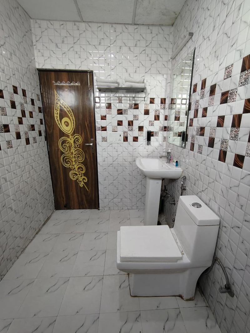 Dwelling Residency image