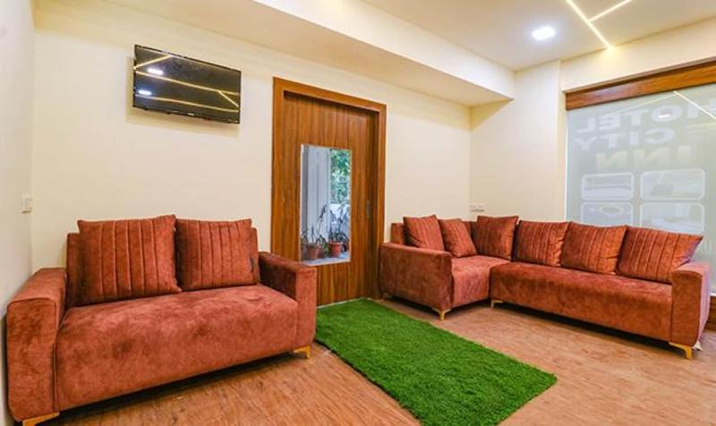 Fabhotel Elite Inn image
