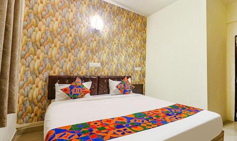 Fabhotel Elite Inn image