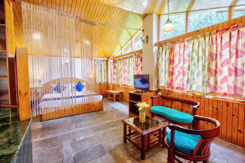 Paradise - The Whitehouse Cafe image