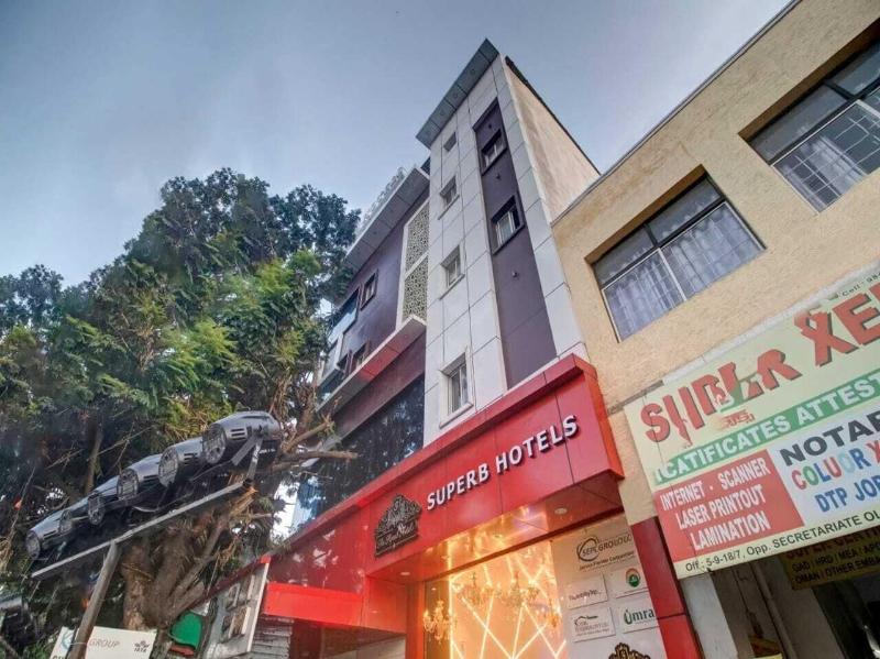 The Superb Hotels — general view