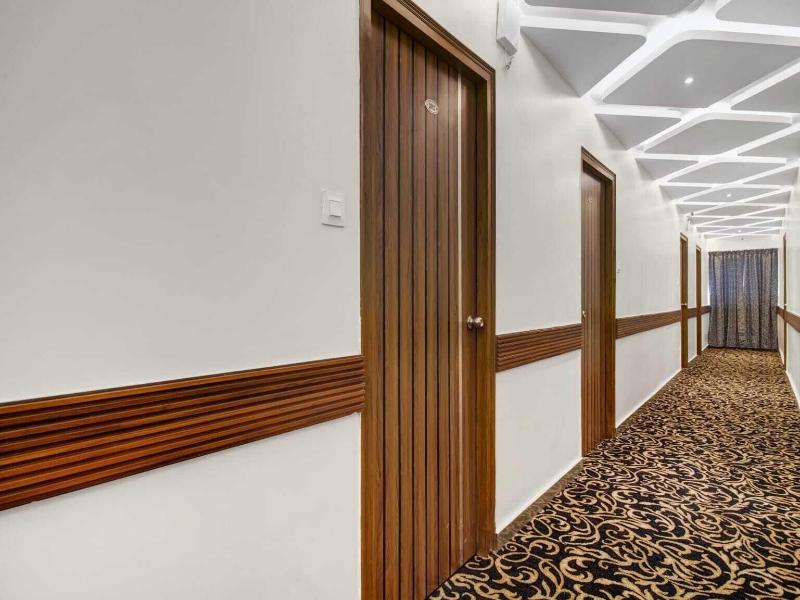The Superb Hotels