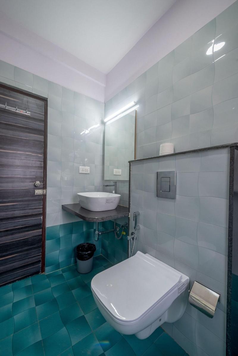 Zenith Hotels Hebbal Bangalore image