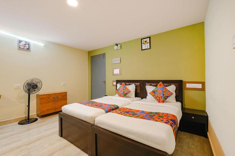 Fabhotel La Palma Suites image