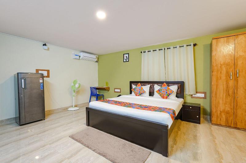 Fabhotel La Palma Suites image