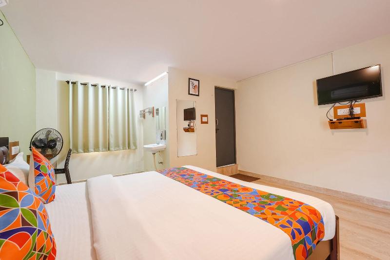 Fabhotel La Palma Suites image
