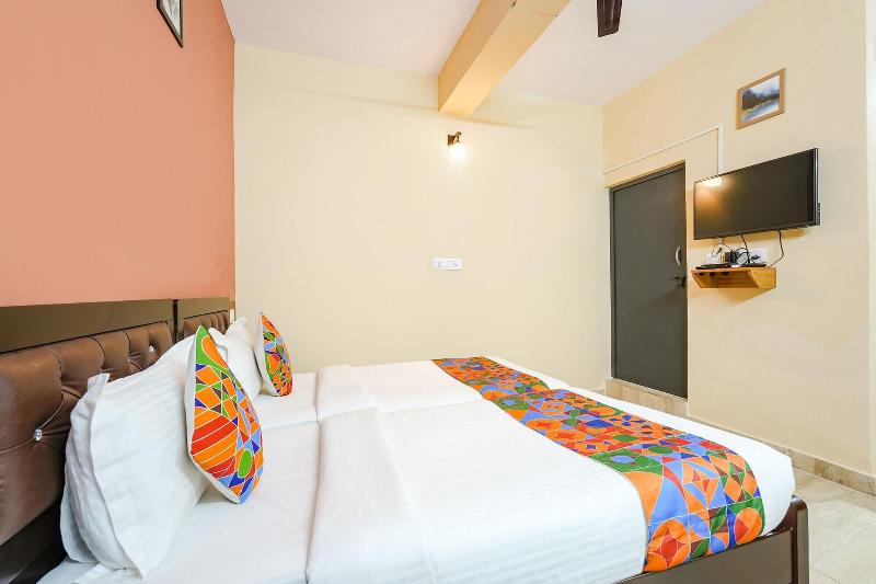 Fabhotel La Palma Suites image