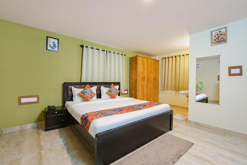 Fabhotel La Palma Suites image