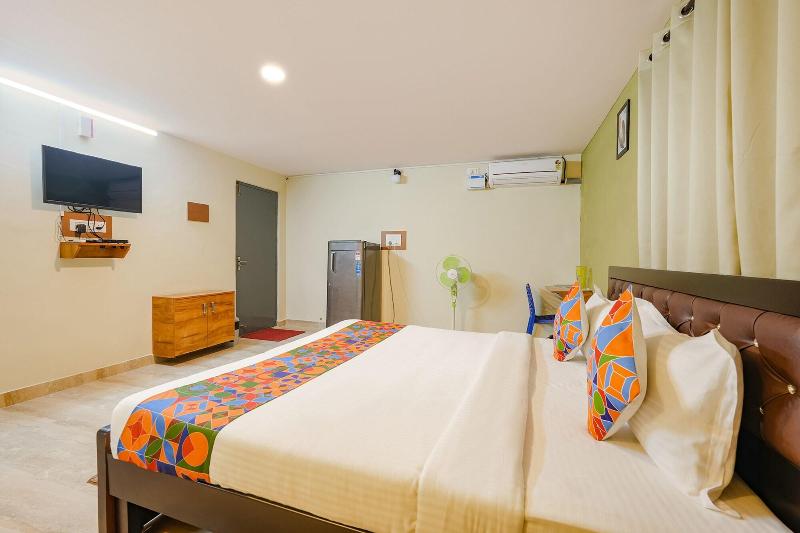 Fabhotel La Palma Suites image