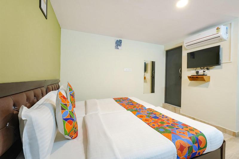 Fabhotel La Palma Suites image