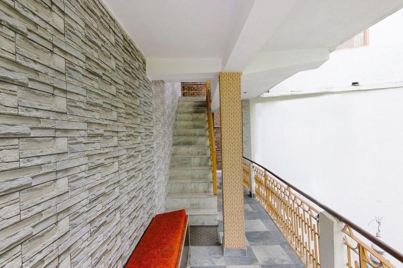 Fabhotel Negis Shivalaya image