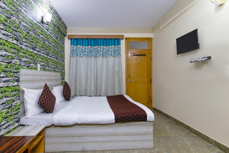 Fabhotel Negis Shivalaya image