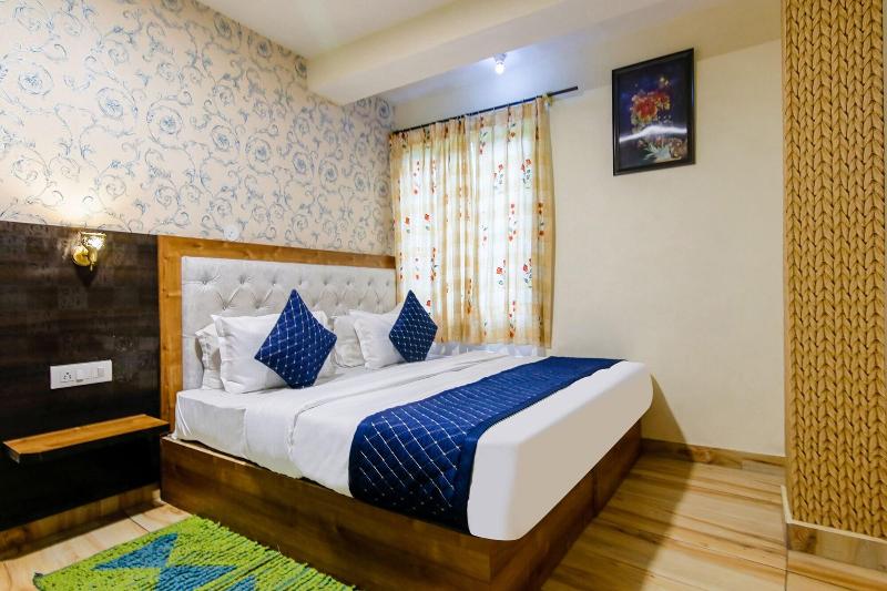 Fabhotel Negis Shivalaya image
