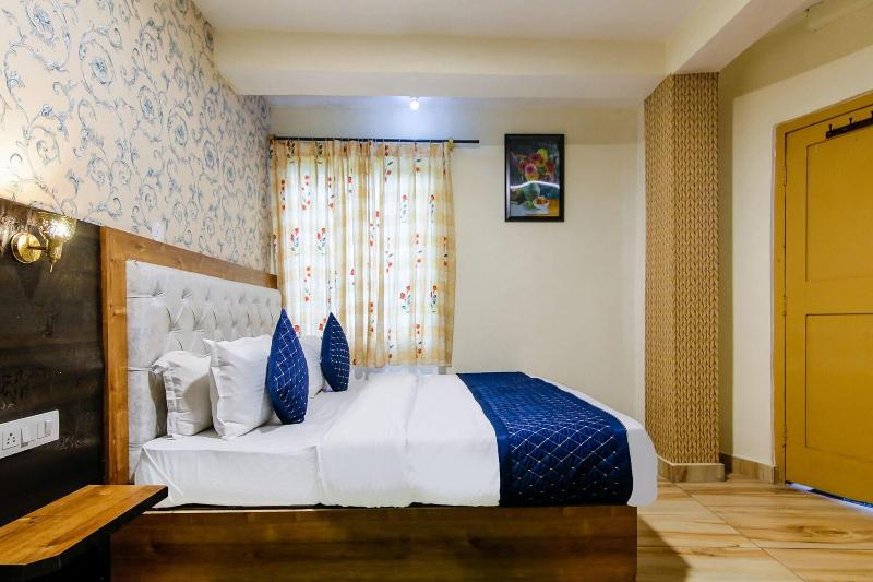 Fabhotel Negis Shivalaya image