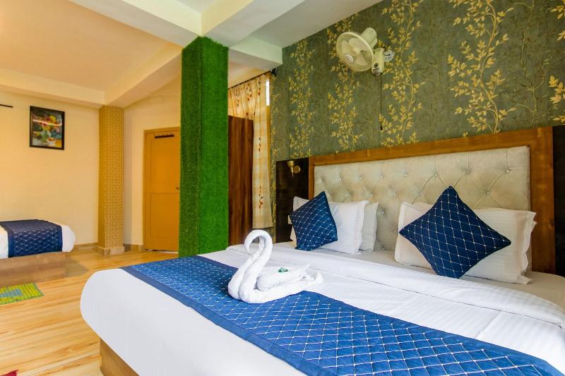 Fabhotel Negis Shivalaya image