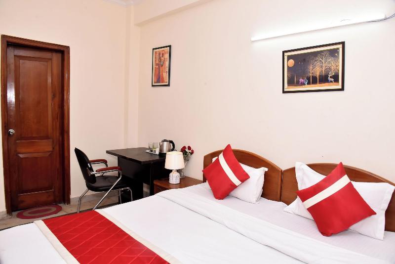 Hotel Sunshine image