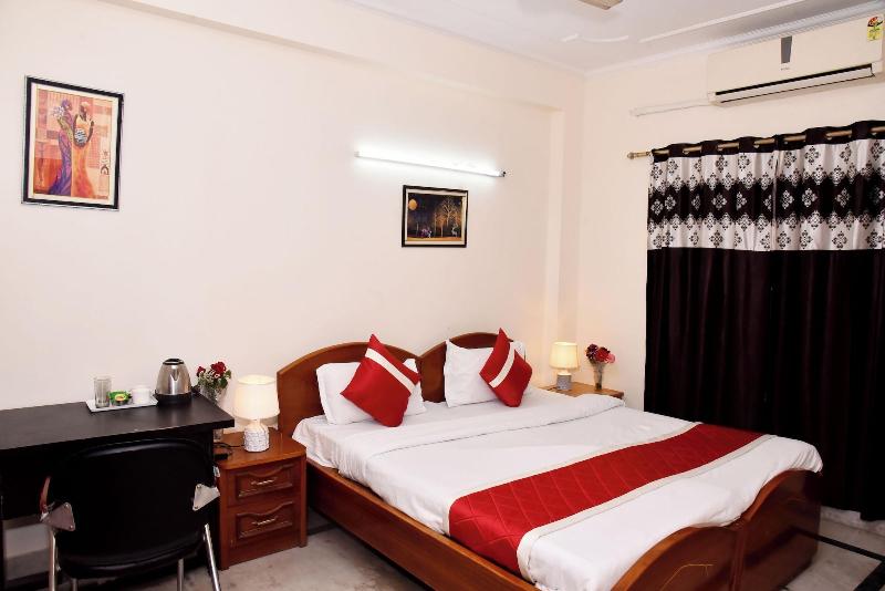 Hotel Sunshine image