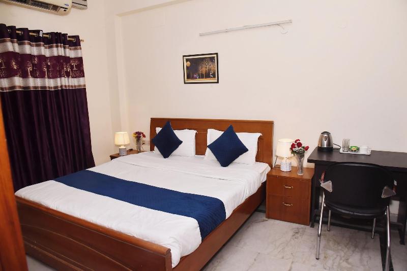 Hotel Sunshine image