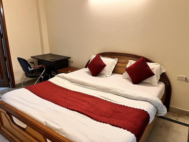 Hotel Sunshine image