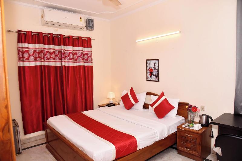 Hotel Sunshine image