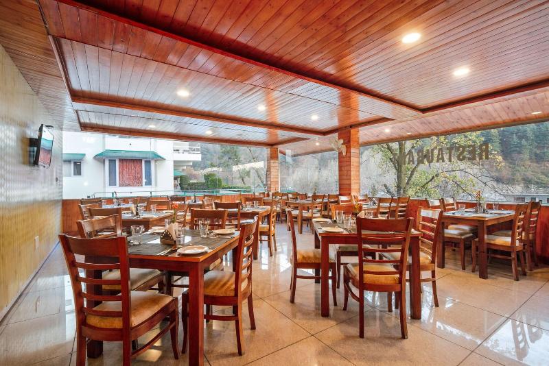 Vaayu Resorts And Spa Manali image