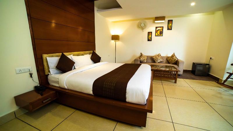 Vaayu Resorts And Spa Manali image