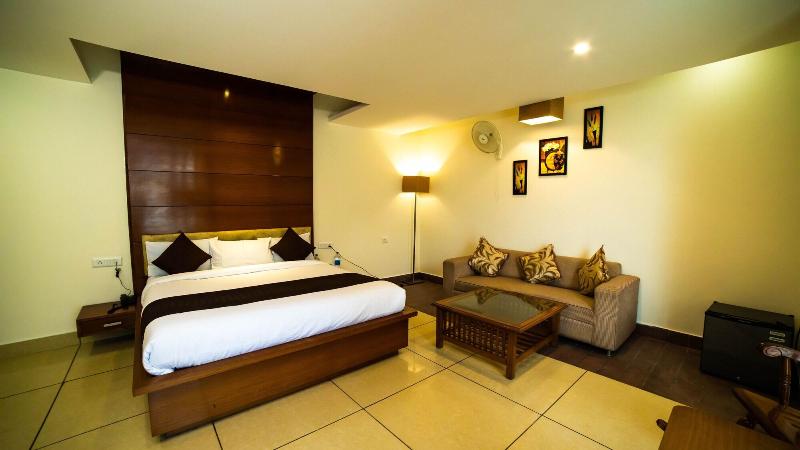 Vaayu Resorts And Spa Manali image