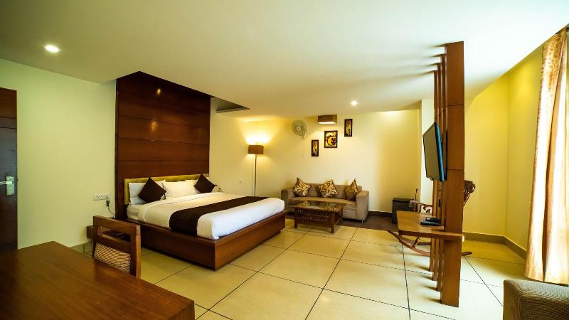 Vaayu Resorts And Spa Manali image