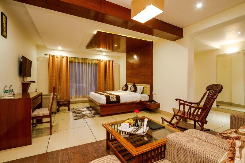 Vaayu Resorts And Spa Manali image