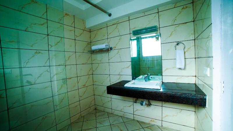 Vaayu Resorts And Spa Manali image